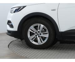 Opel Grandland X 1.2 Turbo 96kW - 22