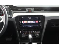 Volkswagen Passat 2.0 TDI 110kW - 23