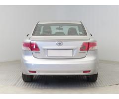 Toyota Avensis 2.0 D-4D 93kW - 7