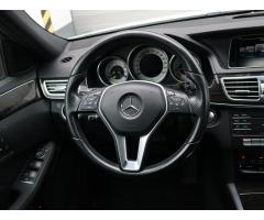 Mercedes-Benz Třídy E E 220 BlueTEC 4MATIC 125kW - 22