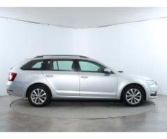 Škoda Octavia 1.6 TDI 85kW - 8