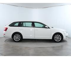 Škoda Octavia 2.0 TDI 110kW - 10