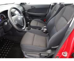 Hyundai i30 1.6 CRDi 85kW - 15