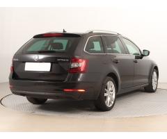 Škoda Octavia 1.6 TDI 85kW - 7