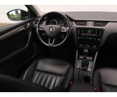 Škoda Octavia 1.6 TDI 85kW - 9