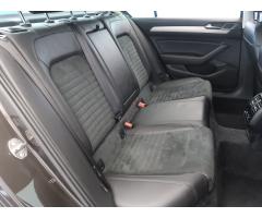 Volkswagen Passat 2.0 TDI 110kW - 15