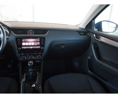 Škoda Octavia 1.8 TSI 132kW - 11