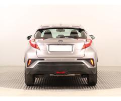 Toyota C-HR 1.2 Turbo 85kW - 6