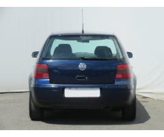 Volkswagen Golf 1.6 74kW - 6