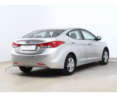 Hyundai Elantra 1.6 97kW - 7