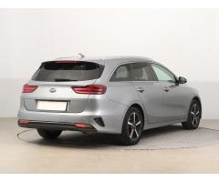 Kia Cee`d 1.6 CRDi 100kW - 7