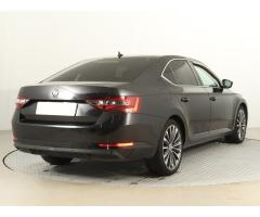 Škoda Superb 2.0 TDI 110kW - 7