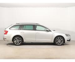 Škoda Octavia 1.6 TDI 85kW - 8