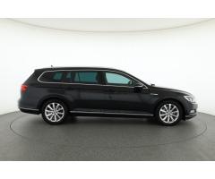 Volkswagen Passat 2.0 BiTDI 176kW - 8