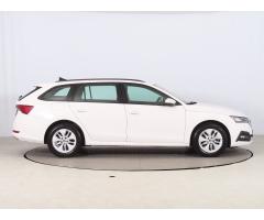 Škoda Octavia 2.0 TDI 85kW - 8