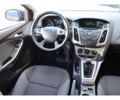 Ford Focus 1.6 i 77kW - 9