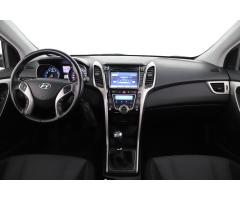 Hyundai i30 1.4 CVVT 73kW - 9