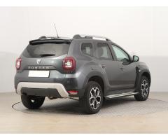 Dacia Duster 1.6 SCe 84kW - 9