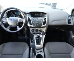 Ford Focus 1.6 i 77kW - 10