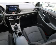 Hyundai i30 1.5 T-GDI MHEV 117kW - 11