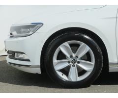 Volkswagen Passat 2.0 TDI 110kW - 24