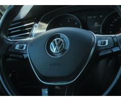 Volkswagen Passat 2.0 TDI 110kW - 35