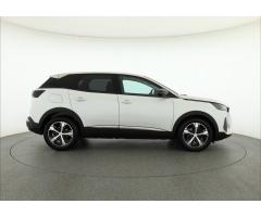 Peugeot 3008 1.5 BlueHDi 96kW - 10