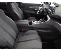 Peugeot 3008 1.5 BlueHDi 96kW - 12