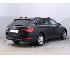 Škoda Superb 2.0 TDI 110kW - 7