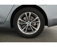 BMW Řada 5 520d 140kW - 22