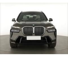 Audi Q3 S tronic DSG Zlevněno o 22 000 Kč