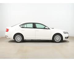 Škoda Octavia 1.6 TDI 85kW - 10