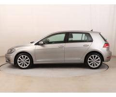 VW Passat 2,0Tdi DSG 140kW Elegance Variant 1 MAJ ČR