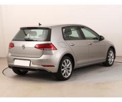 Volkswagen Golf 1.0 TSI 81kW - 7