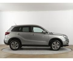 Suzuki Vitara 1.4 BoosterJet 95kW - 8