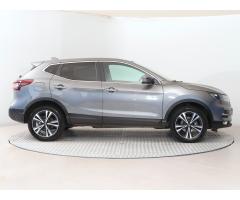 Nissan Qashqai 1.3 DIG-T 103kW - 8