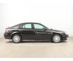 Ford Mondeo 2.2 TDCi 114kW - 8