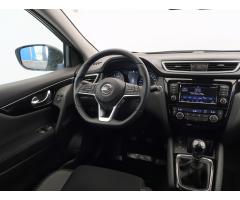 Nissan Qashqai 1.3 DIG-T 103kW - 9