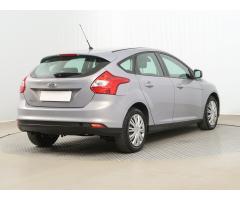 Ford Focus 1.6 i 77kW - 8