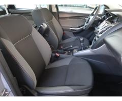 Ford Focus 1.6 i 77kW - 14