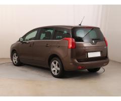 Peugeot 5008 1.6 HDi 84kW - 9