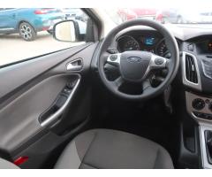 Ford Focus 1.6 i 77kW - 9