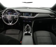 Opel Insignia 2.0 CDTI 128kW - 10