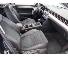 Volkswagen Passat 2.0 BiTDI 176kW - 12