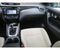 Nissan Qashqai 1.6 dCi 96kW - 11