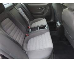 Volkswagen Passat CC 2.0 TDI 103kW - 13