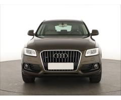 Audi Q3 S tronic DSG Zlevněno o 22 000 Kč