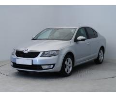 ŠKODA SUPERB COMBI 2.0TDI 140 LAURIN&K 4X4 DSG 7ST