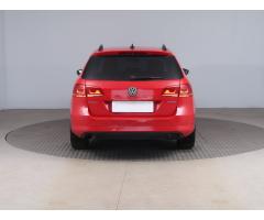 Volkswagen Passat 1.6 TDI 77kW - 11