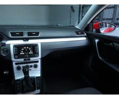 Volkswagen Passat 1.6 TDI 77kW - 23